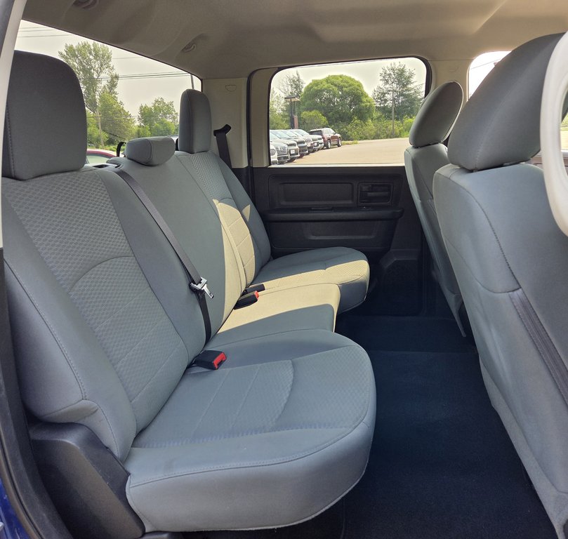 2017 Ram 1500 Tradesman Crew Cab 4x4 in Montague, Prince Edward Island - 12 - w1024h768px