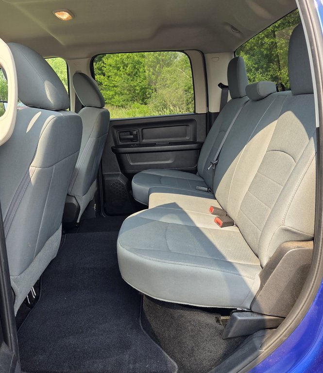 2017 Ram 1500 Tradesman Crew Cab 4x4 in Montague, Prince Edward Island - 13 - w1024h768px