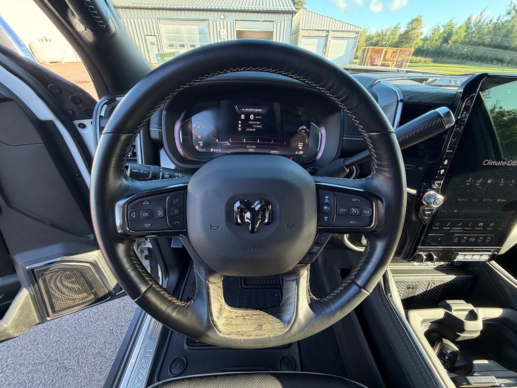 Ram 2500 Limited 4x4 Crew Cab Cummins 2025 à Montague, Île-du-Prince-Édouard - 12 - w1024h768px