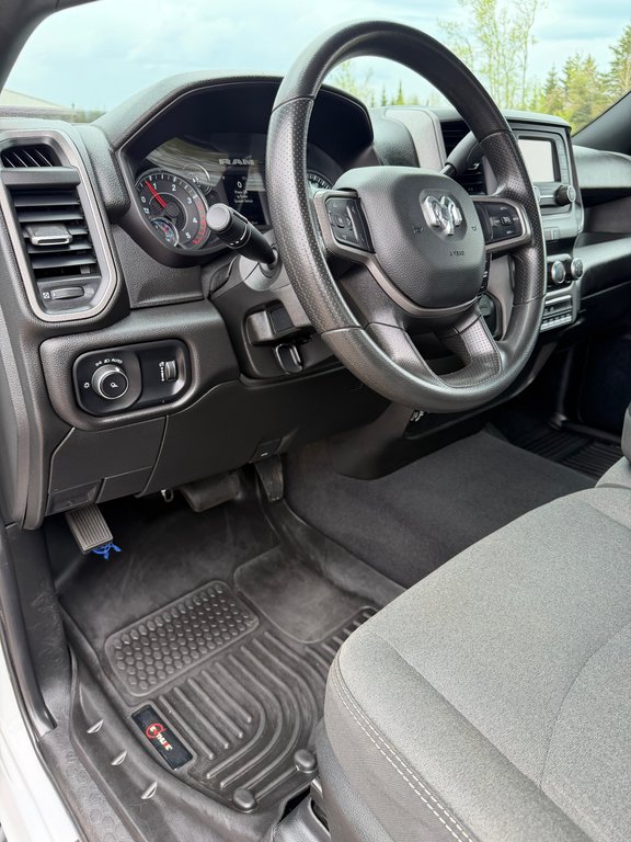 Ram 3500 Tradesman 2023 à Montague, Île-du-Prince-Édouard - 9 - w1024h768px