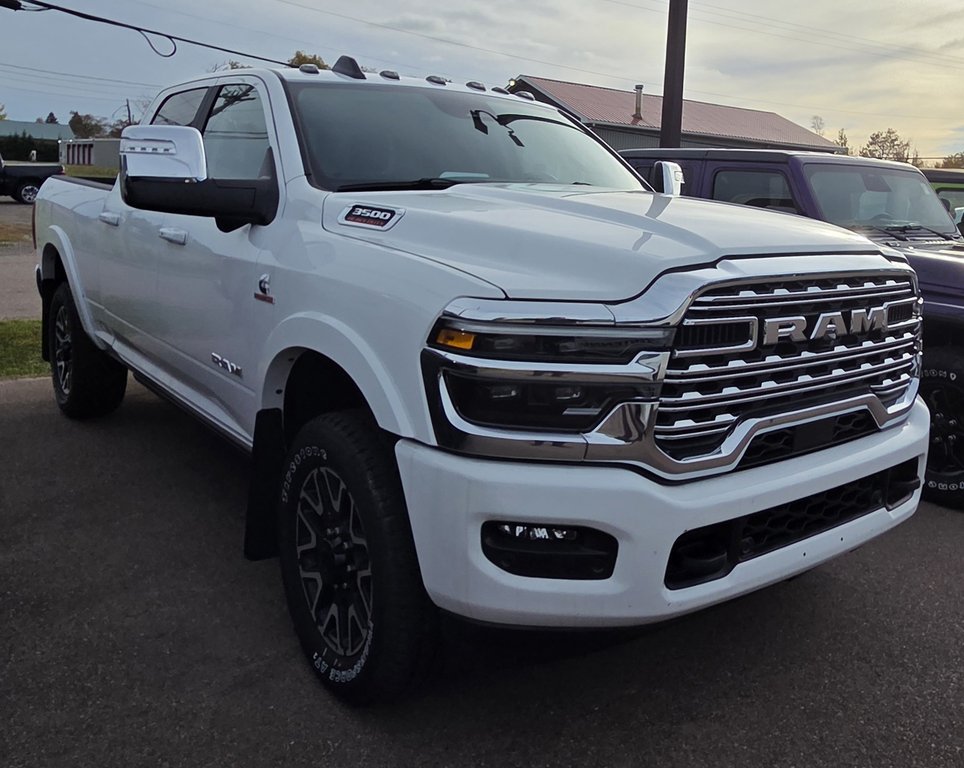 Ram 3500 LIMITED LONGHORN 2026 à Montague, Île-du-Prince-Édouard - 1 - w1024h768px