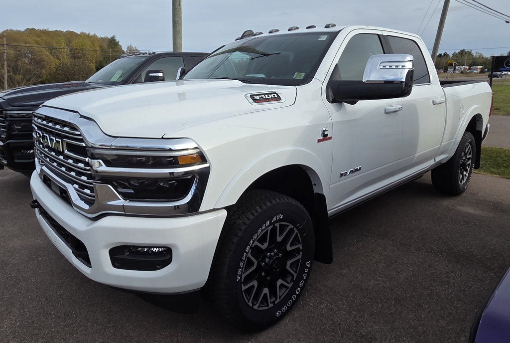 Ram 3500 LIMITED LONGHORN 2026 à Montague, Île-du-Prince-Édouard - 3 - w1024h768px