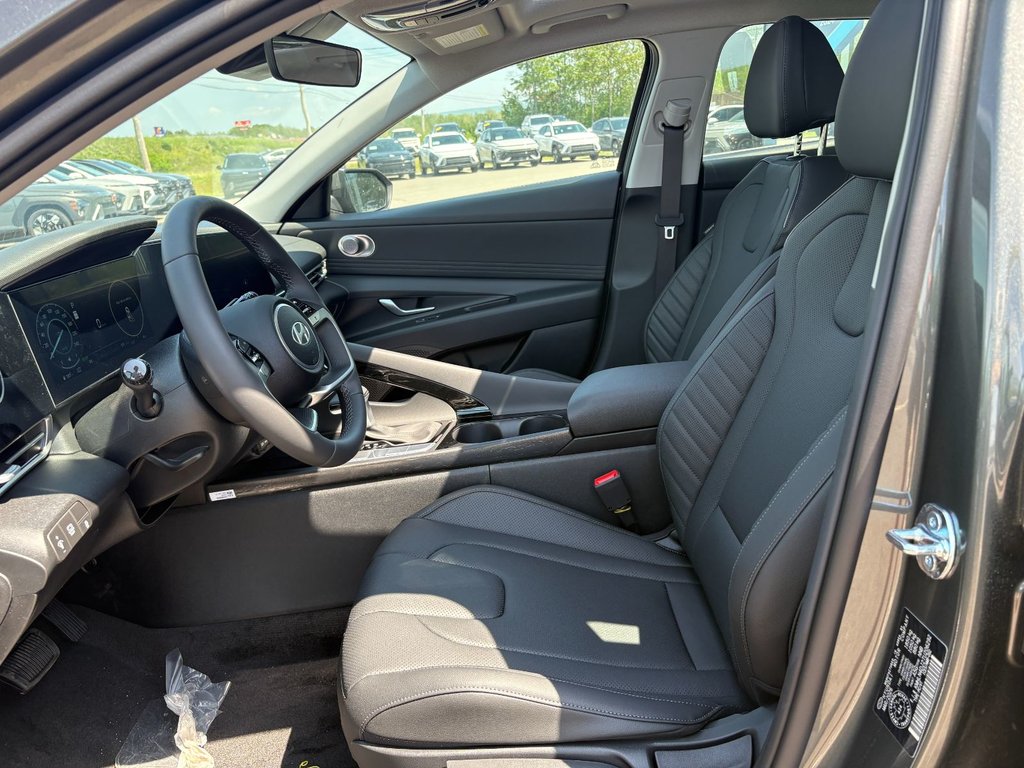 2026 Hyundai ELANTRA HYBRID LUXURY in New Glasgow, Nova Scotia - 12 - w1024h768px
