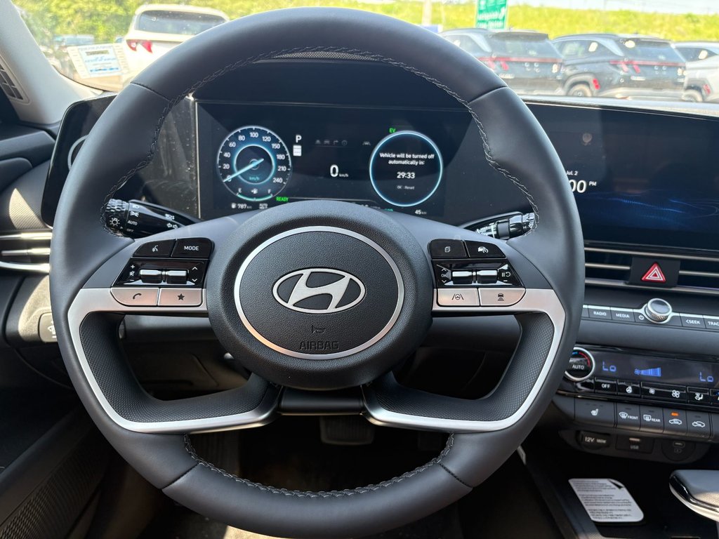 2026 Hyundai ELANTRA HYBRID LUXURY in New Glasgow, Nova Scotia - 11 - w1024h768px