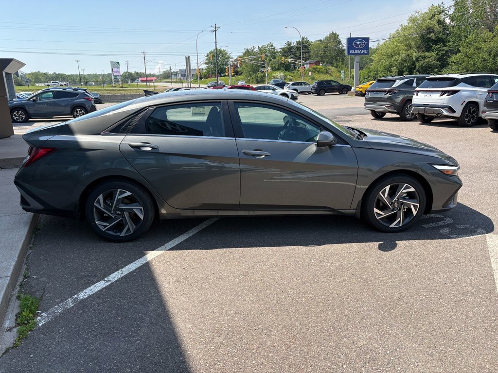 2026 Hyundai ELANTRA HYBRID LUXURY in New Glasgow, Nova Scotia - 6 - w1024h768px