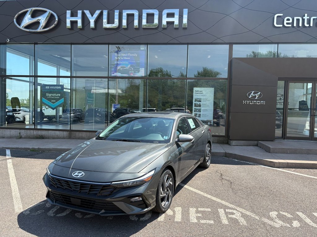 2026 Hyundai ELANTRA HYBRID LUXURY in New Glasgow, Nova Scotia - 1 - w1024h768px