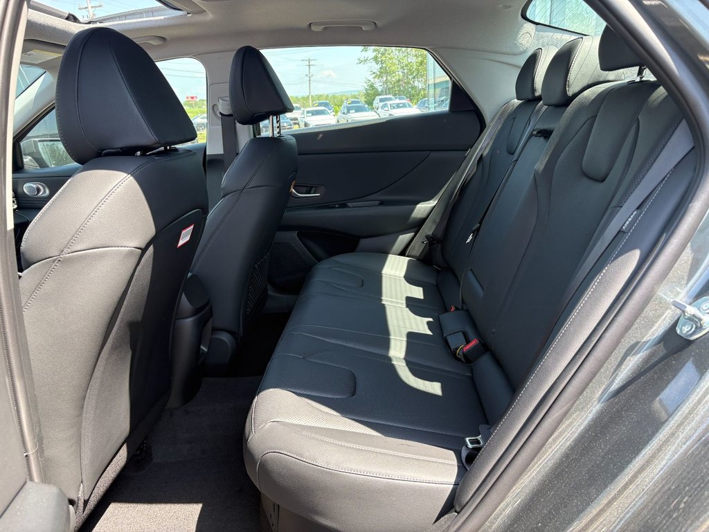 2026 Hyundai ELANTRA HYBRID LUXURY in New Glasgow, Nova Scotia - 13 - w1024h768px