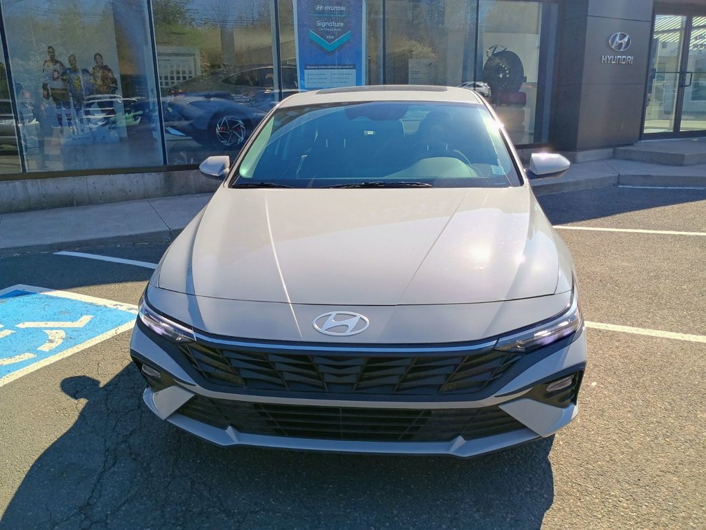 2025 Hyundai Elantra PREFERRED in New Glasgow, Nova Scotia - 8 - w1024h768px