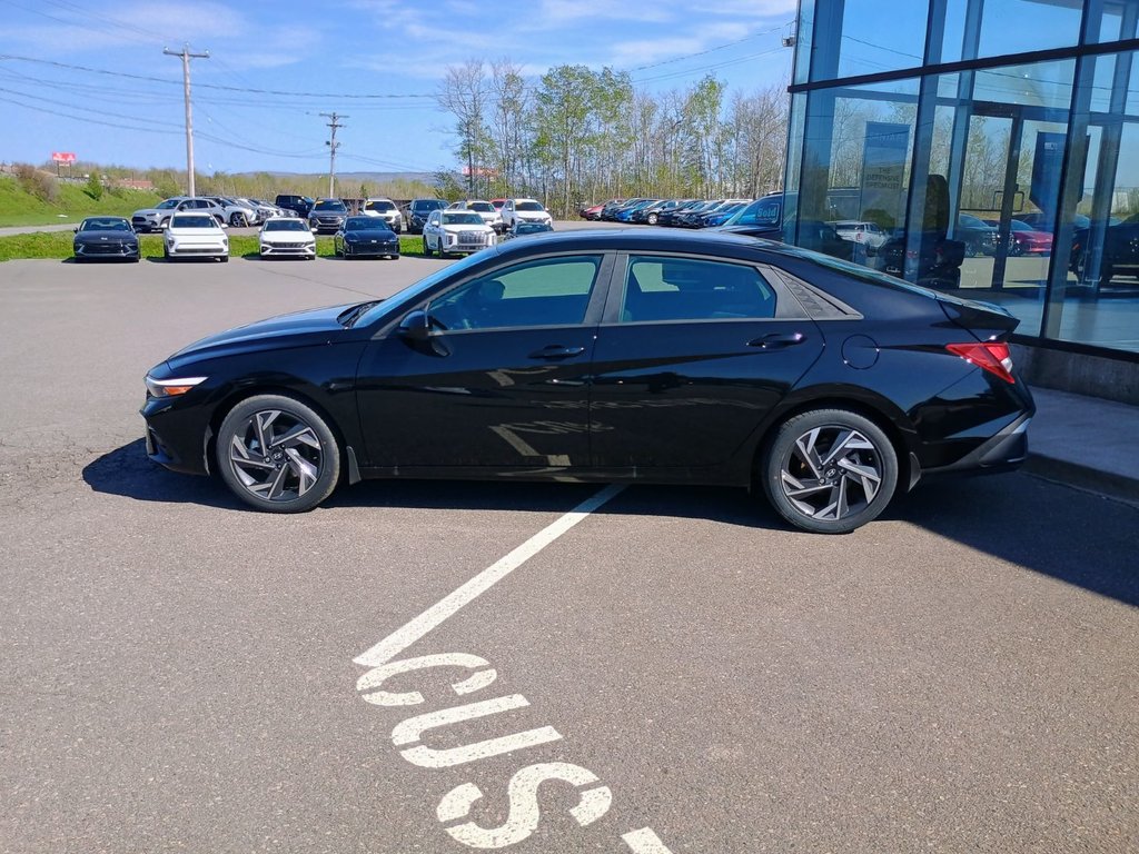2025 Hyundai Elantra PREFERRED in New Glasgow, Nova Scotia - 2 - w1024h768px