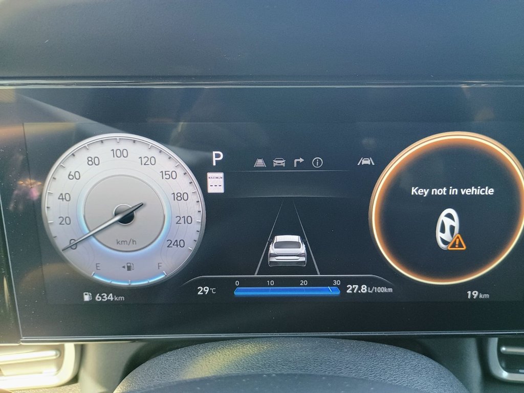 2025 Hyundai Elantra PREFERRED in New Glasgow, Nova Scotia - 9 - w1024h768px