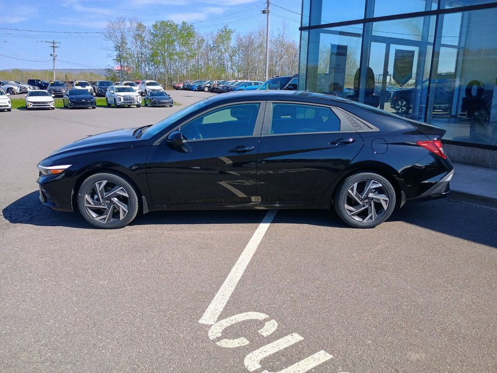 Hyundai Elantra PREFERRED 2025 à New Glasgow, Nouvelle-Écosse - 2 - w1024h768px