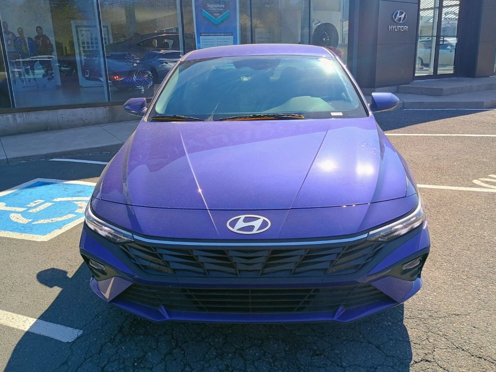 2025 Hyundai Elantra PREFERRED in New Glasgow, Nova Scotia - 8 - w1024h768px