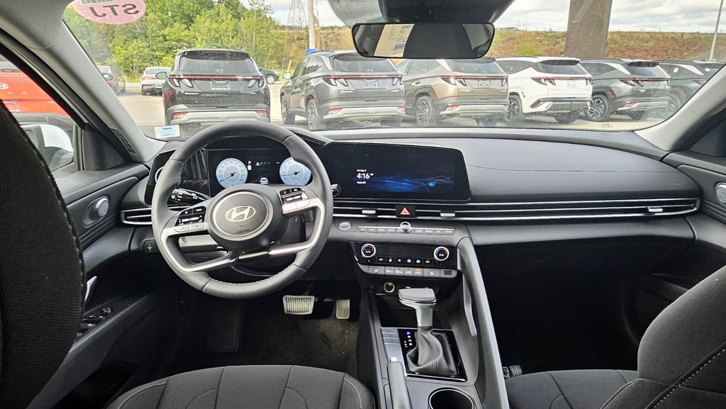 2025 Hyundai Elantra PREFERRED in New Glasgow, Nova Scotia - 10 - w1024h768px