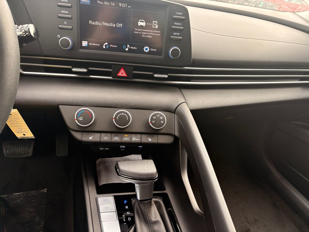 Hyundai ELANTRA ESSENTIAL 2025 à New Glasgow, Nouvelle-Écosse - 11 - w1024h768px