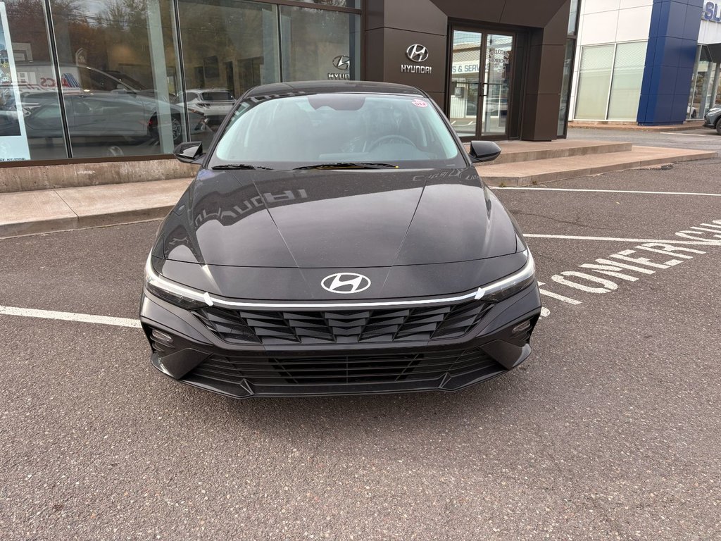 Hyundai ELANTRA ESSENTIAL 2025 à New Glasgow, Nouvelle-Écosse - 9 - w1024h768px