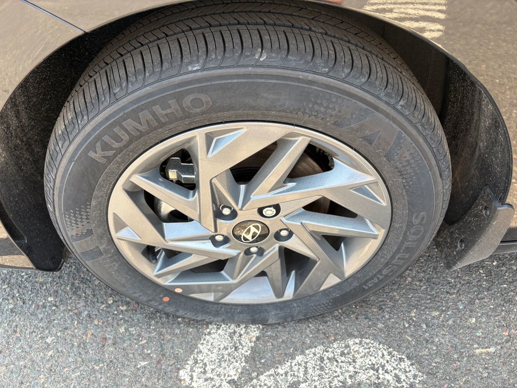 2026 Hyundai ELANTRA PREFERRED in New Glasgow, Nova Scotia - 14 - w1024h768px