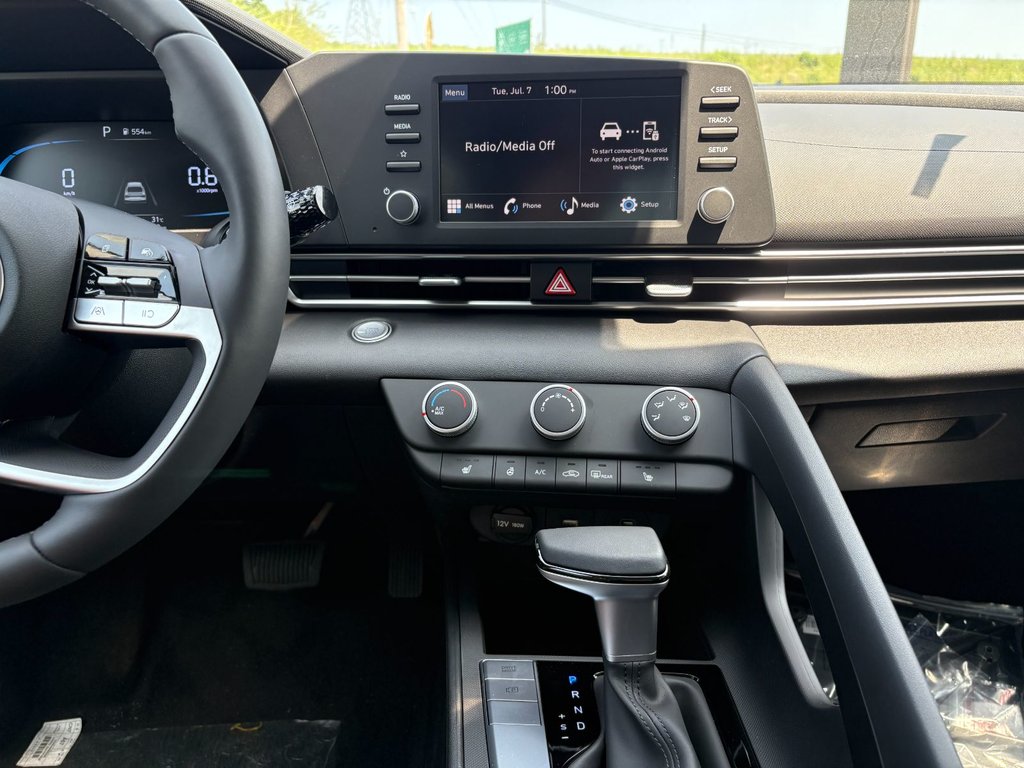 2026 Hyundai ELANTRA PREFERRED in New Glasgow, Nova Scotia - 10 - w1024h768px