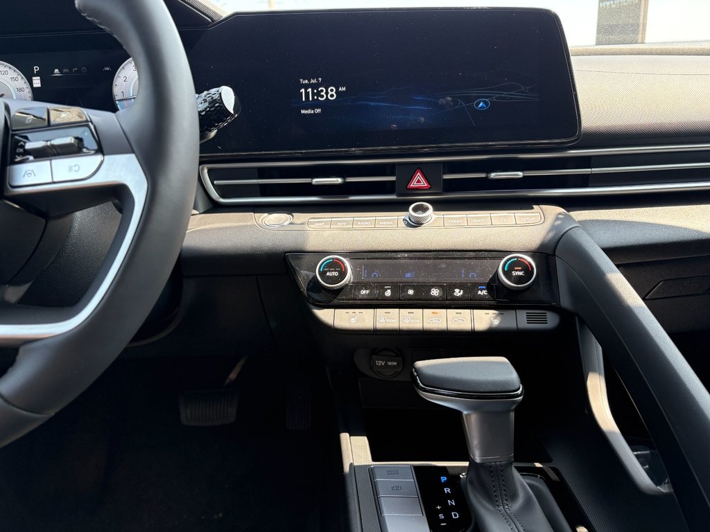 2026 Hyundai ELANTRA PREFERRED in New Glasgow, Nova Scotia - 10 - w1024h768px