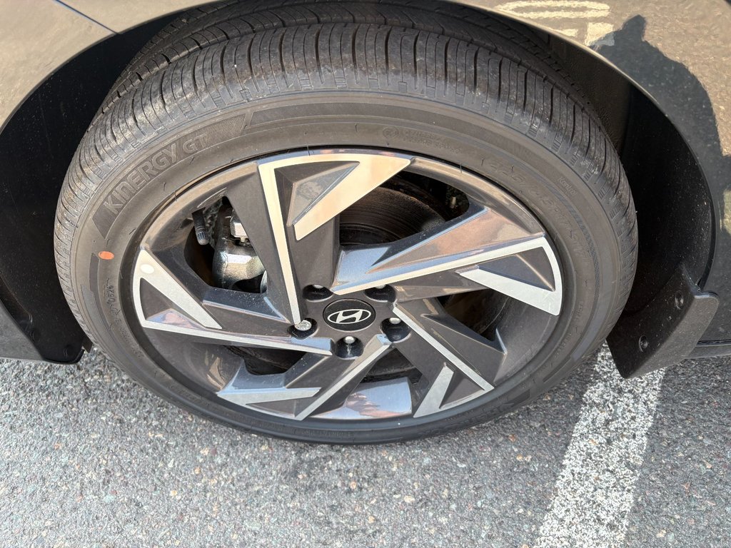 2026 Hyundai ELANTRA PREFERRED in New Glasgow, Nova Scotia - 14 - w1024h768px