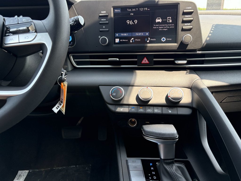 2026 Hyundai ELANTRA ESSENTIAL in New Glasgow, Nova Scotia - 10 - w1024h768px
