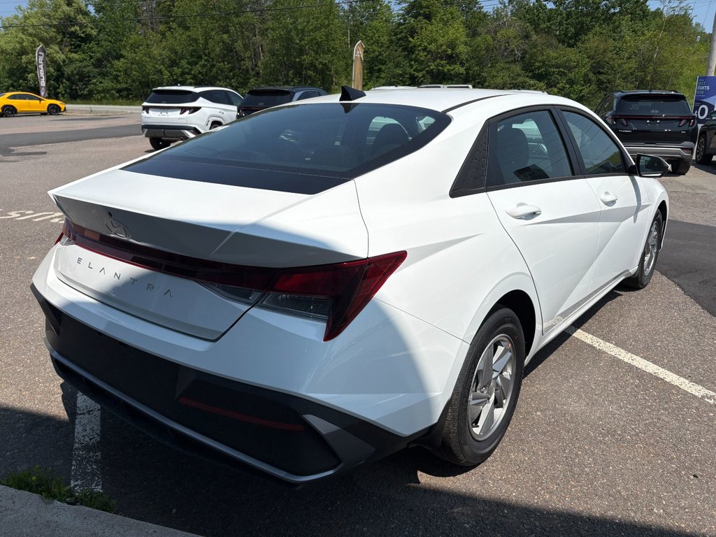 2026 Hyundai ELANTRA ESSENTIAL in New Glasgow, Nova Scotia - 5 - w1024h768px