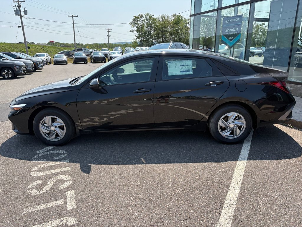 2026 Hyundai ELANTRA ESSENTIAL in New Glasgow, Nova Scotia - 2 - w1024h768px