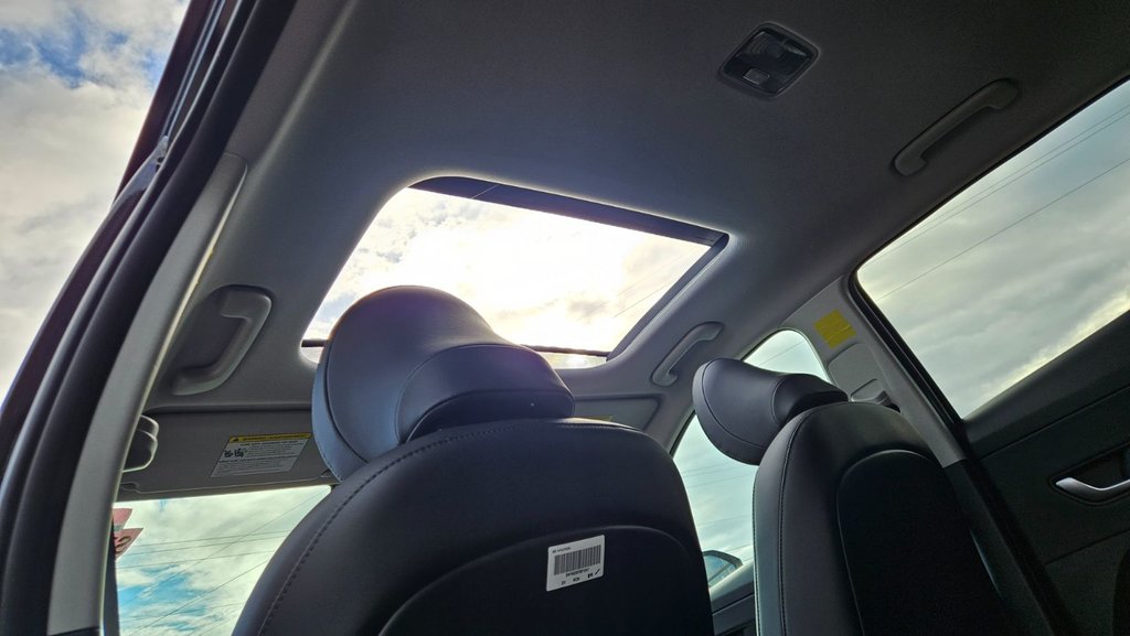 2025 Hyundai Kona PREFERRED in New Glasgow, Nova Scotia - 14 - w1024h768px