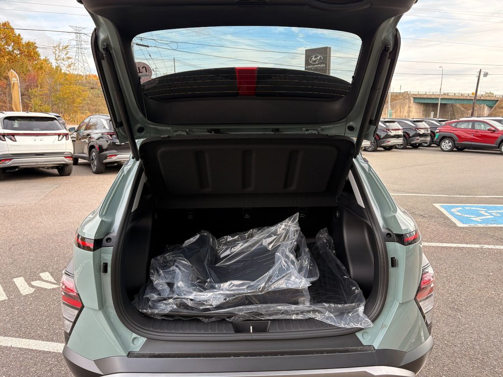 2026 Hyundai KONA PREFERRED in New Glasgow, Nova Scotia - 5 - w1024h768px