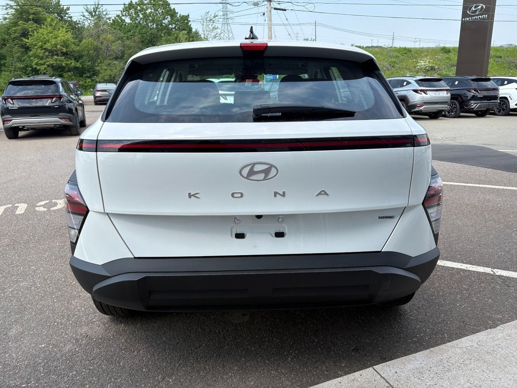 2026 Hyundai KONA ESSENTIAL in New Glasgow, Nova Scotia - 4 - w1024h768px