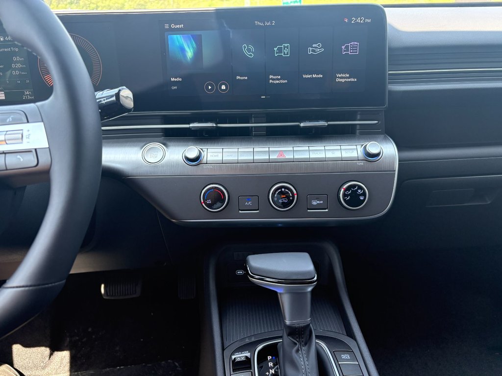 2026 Hyundai KONA PREFERRED in New Glasgow, Nova Scotia - 10 - w1024h768px
