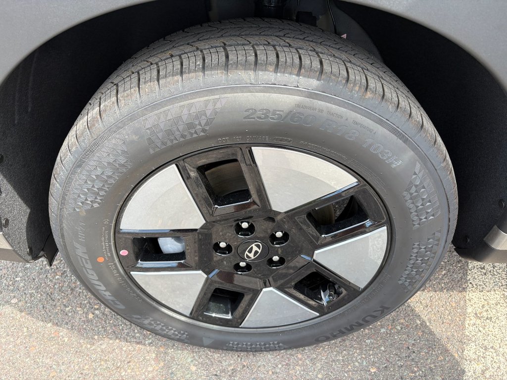 2026 Hyundai SANTA FE HYBRID PREFERRED in New Glasgow, Nova Scotia - 15 - w1024h768px