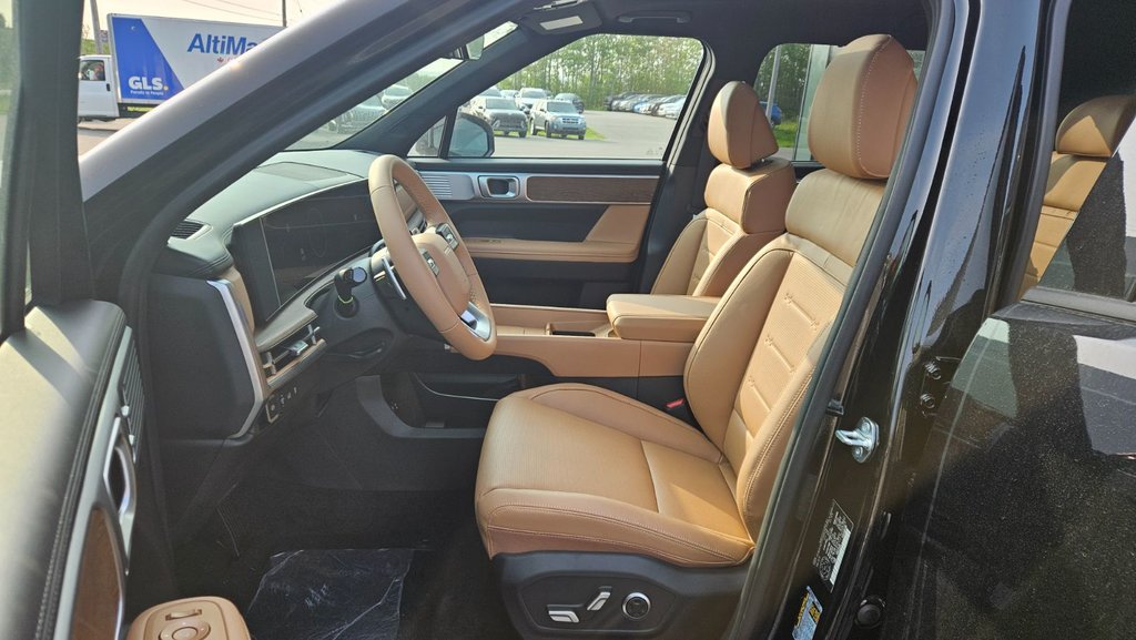 2025 Hyundai Santa Fe LUXURY in New Glasgow, Nova Scotia - 12 - w1024h768px