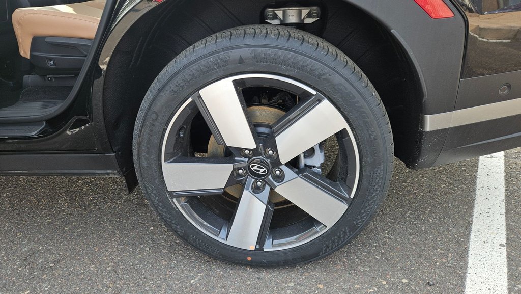 2025 Hyundai Santa Fe LUXURY in New Glasgow, Nova Scotia - 16 - w1024h768px