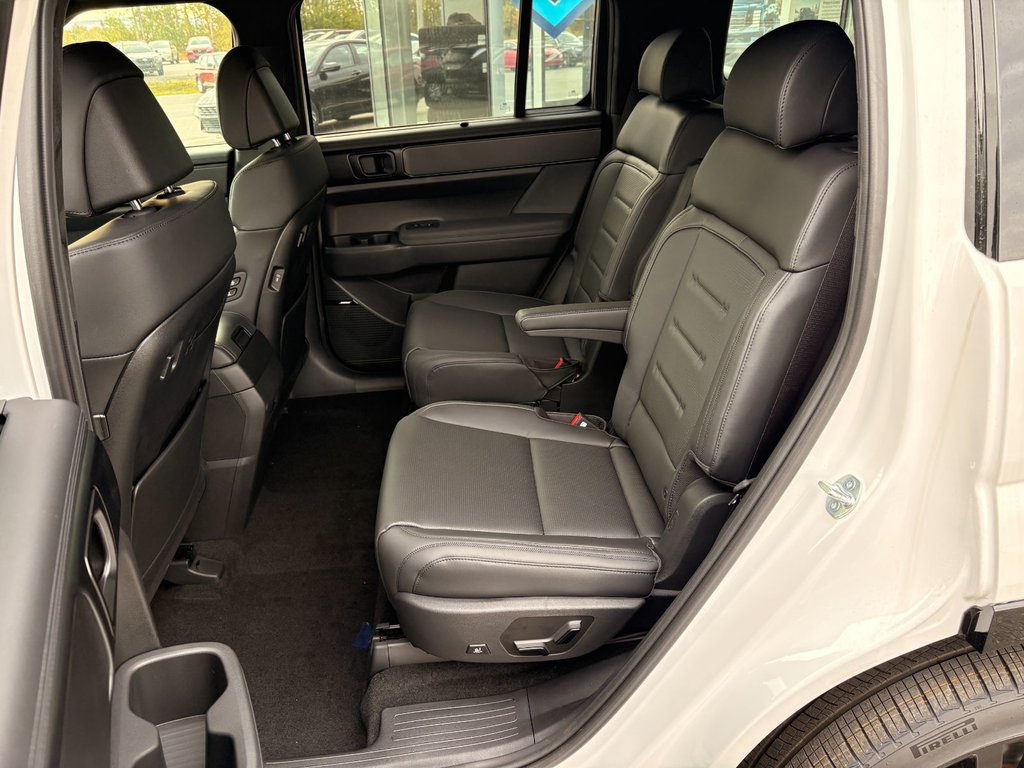 2025 Hyundai SANTA FE ULTIMATE CALLIGRAPHY in New Glasgow, Nova Scotia - 12 - w1024h768px