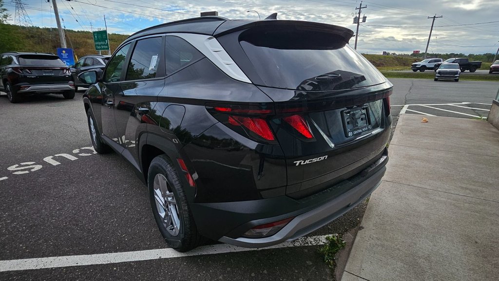 2025 Hyundai Tucson PREFERRED in New Glasgow, Nova Scotia - 3 - w1024h768px