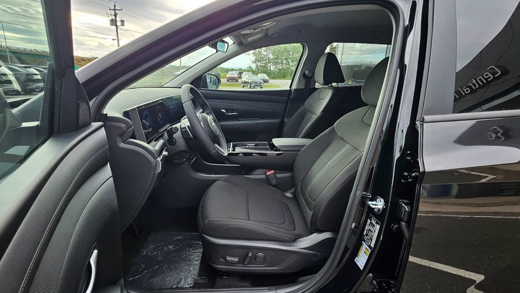 2025 Hyundai Tucson PREFERRED in New Glasgow, Nova Scotia - 11 - w1024h768px