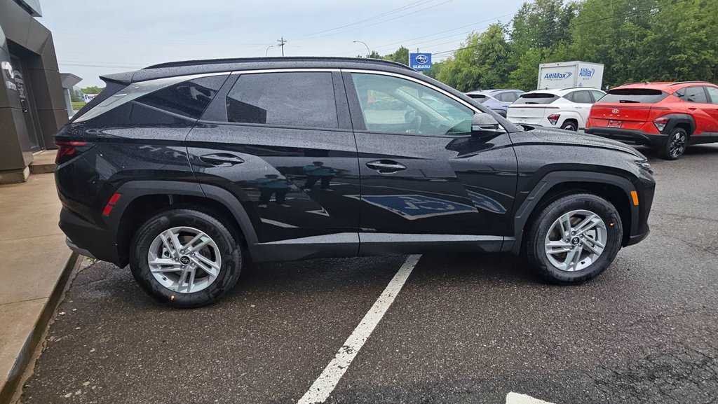 2025 Hyundai Tucson PREFERRED in New Glasgow, Nova Scotia - 6 - w1024h768px