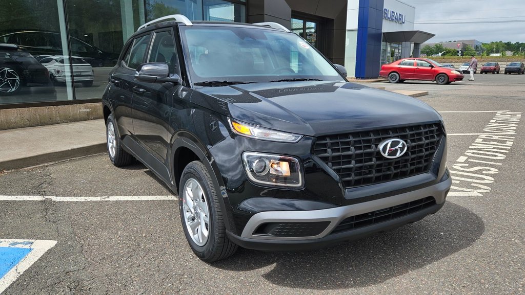2025 Hyundai Venue PREFERRED in New Glasgow, Nova Scotia - 7 - w1024h768px