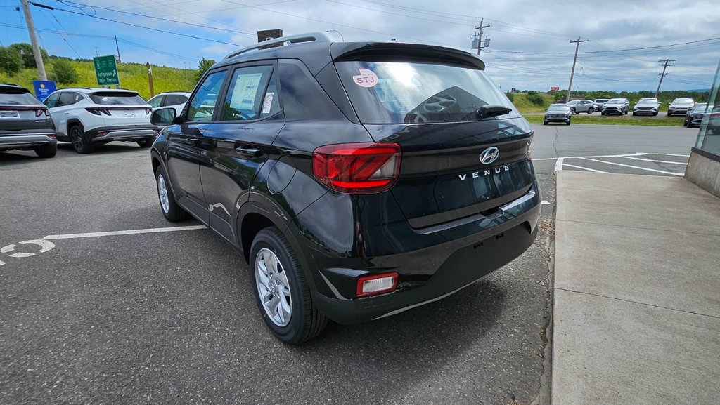 2025 Hyundai Venue PREFERRED in New Glasgow, Nova Scotia - 3 - w1024h768px