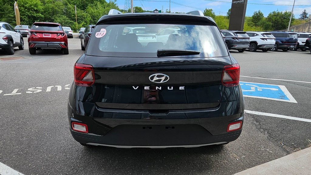 2025 Hyundai Venue PREFERRED in New Glasgow, Nova Scotia - 4 - w1024h768px
