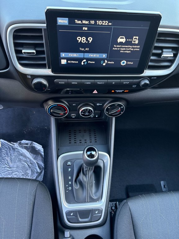 2026 Hyundai VENUE ESSENTIAL in New Glasgow, Nova Scotia - 9 - w1024h768px