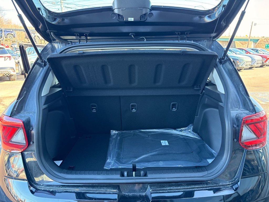 2026 Hyundai VENUE ESSENTIAL in New Glasgow, Nova Scotia - 12 - w1024h768px