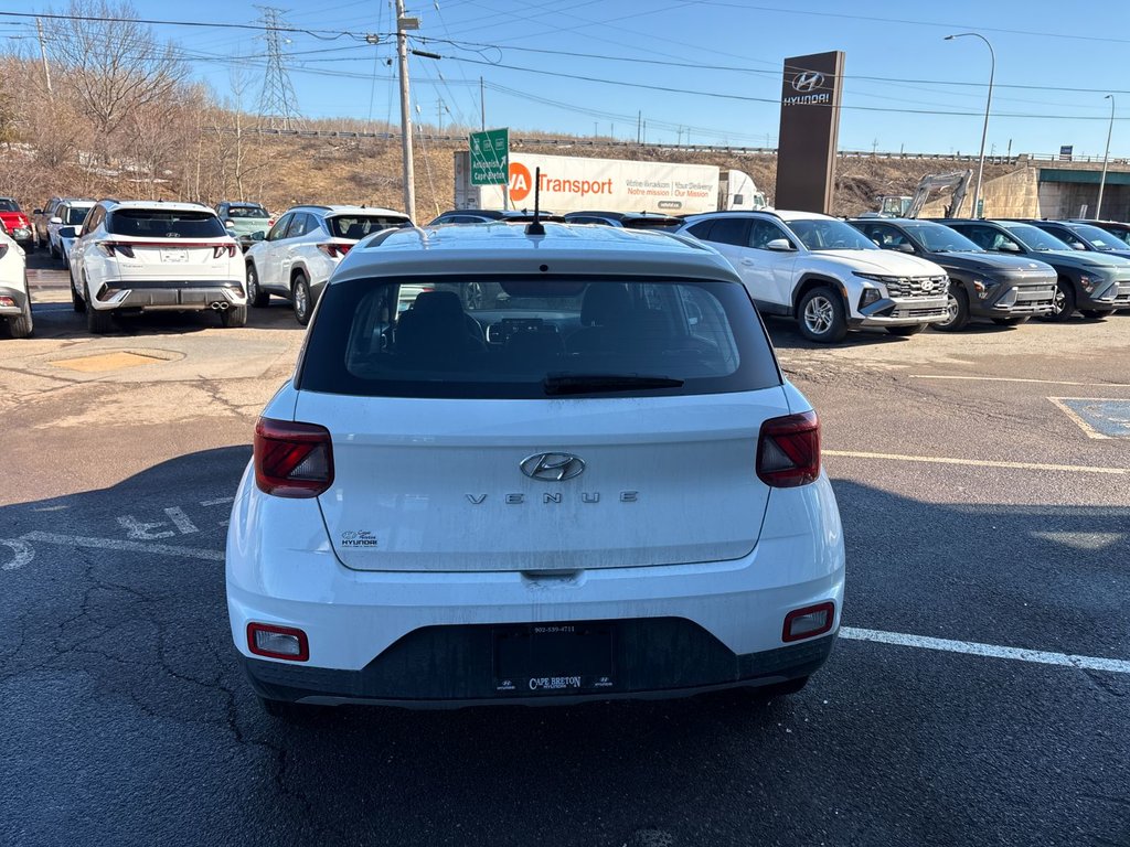 2026 Hyundai VENUE ESSENTIAL in New Glasgow, Nova Scotia - 4 - w1024h768px