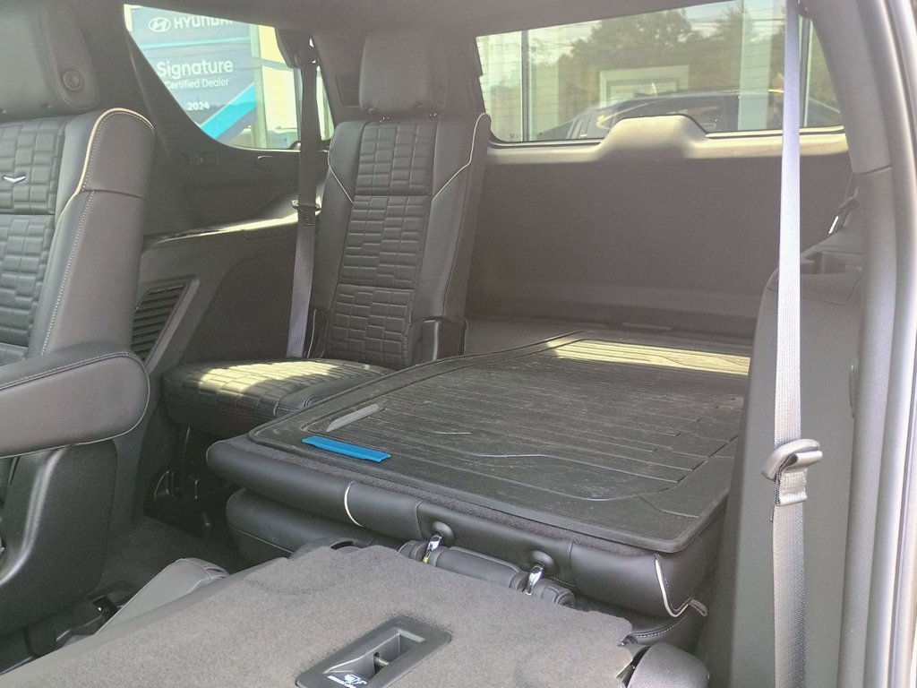 2024 Cadillac Escalade 4WD SPORT PLATINUM in New Glasgow, Nova Scotia - 14 - w1024h768px
