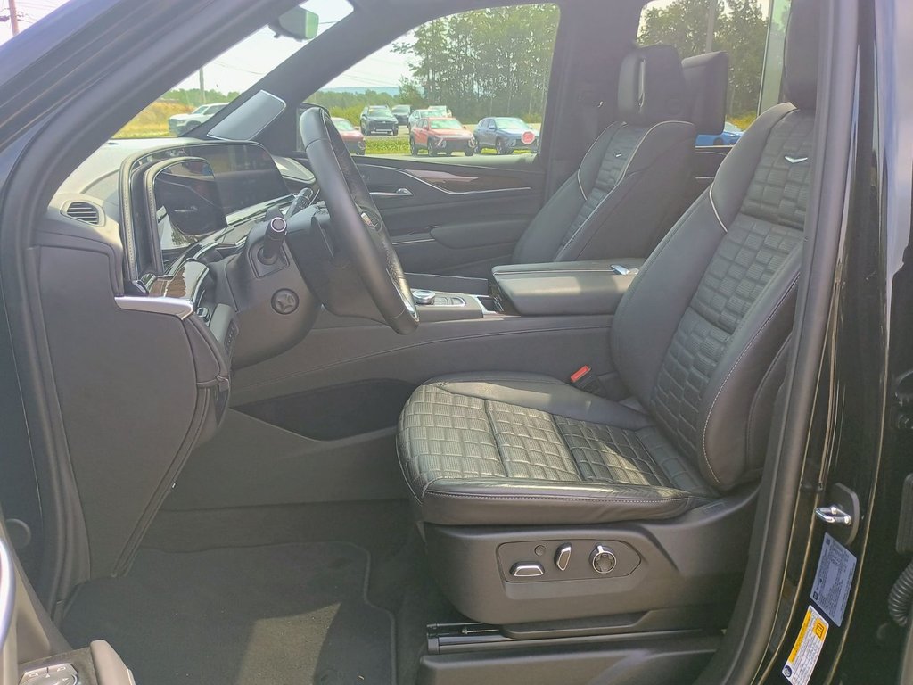 2024 Cadillac Escalade 4WD SPORT PLATINUM in New Glasgow, Nova Scotia - 12 - w1024h768px