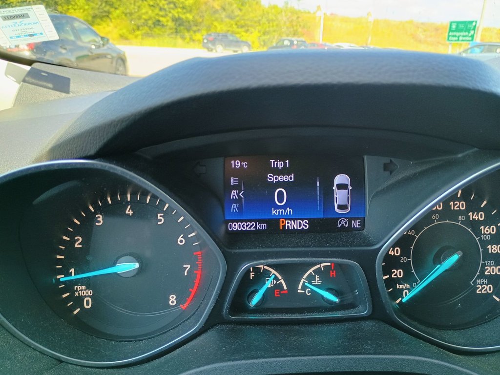 2017 Ford Escape TITANIUM in New Glasgow, Nova Scotia - 9 - w1024h768px