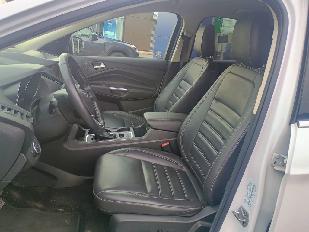 2019 Ford ESCAPE SEL in New Glasgow, Nova Scotia - 12 - w1024h768px