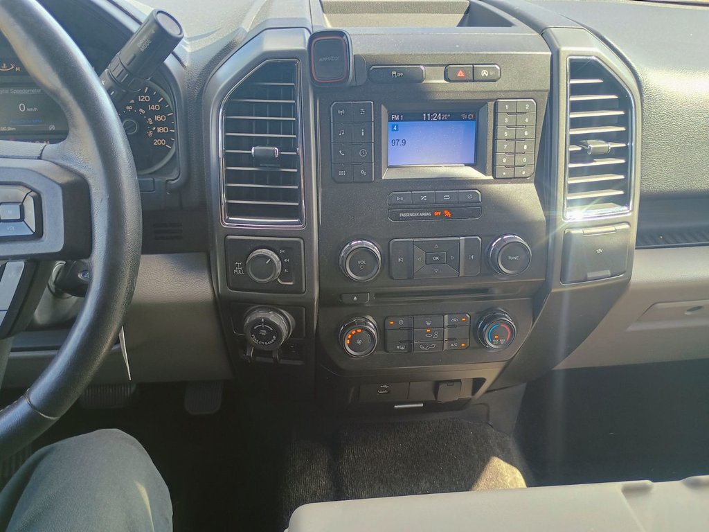 2018 Ford F-150 XLT in New Glasgow, Nova Scotia - 10 - w1024h768px