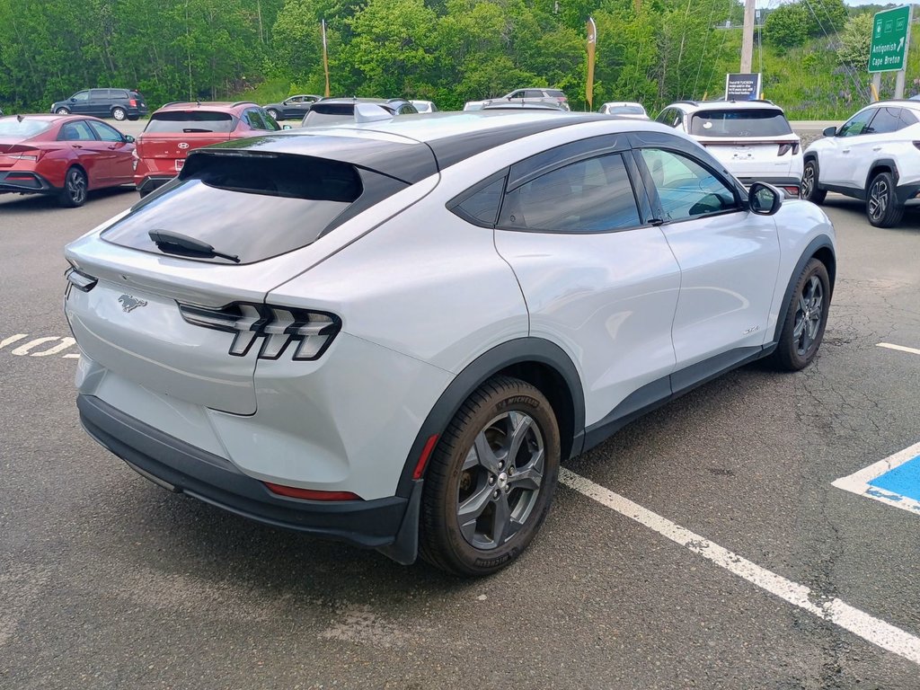2022 Ford Mustang Mach-E SELECT in New Glasgow, Nova Scotia - 5 - w1024h768px