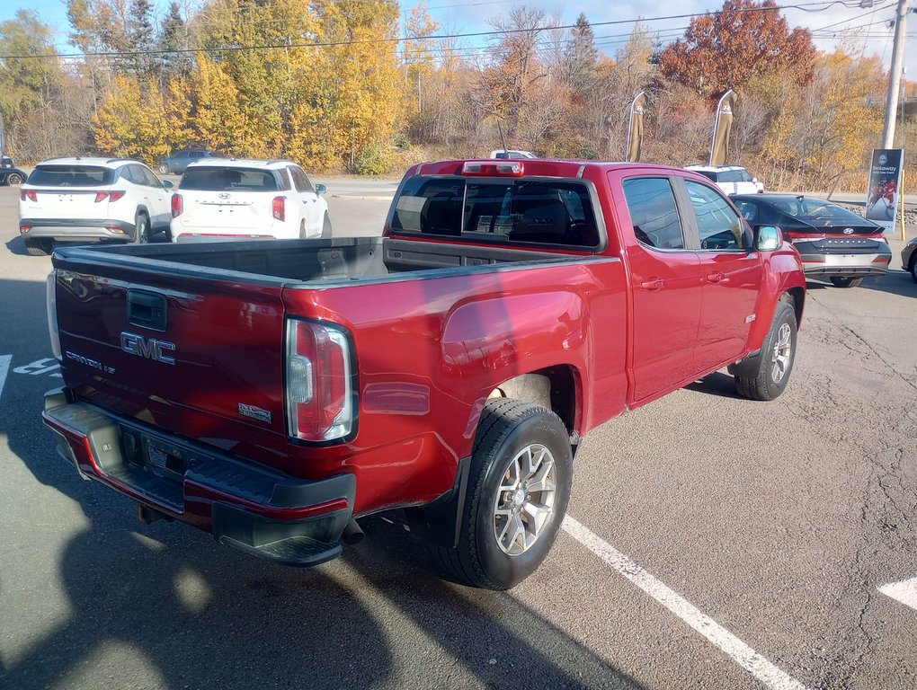 2019  Canyon 4WD ALL TERRAIN W/LEATHER in New Glasgow, Nova Scotia - 5 - w1024h768px